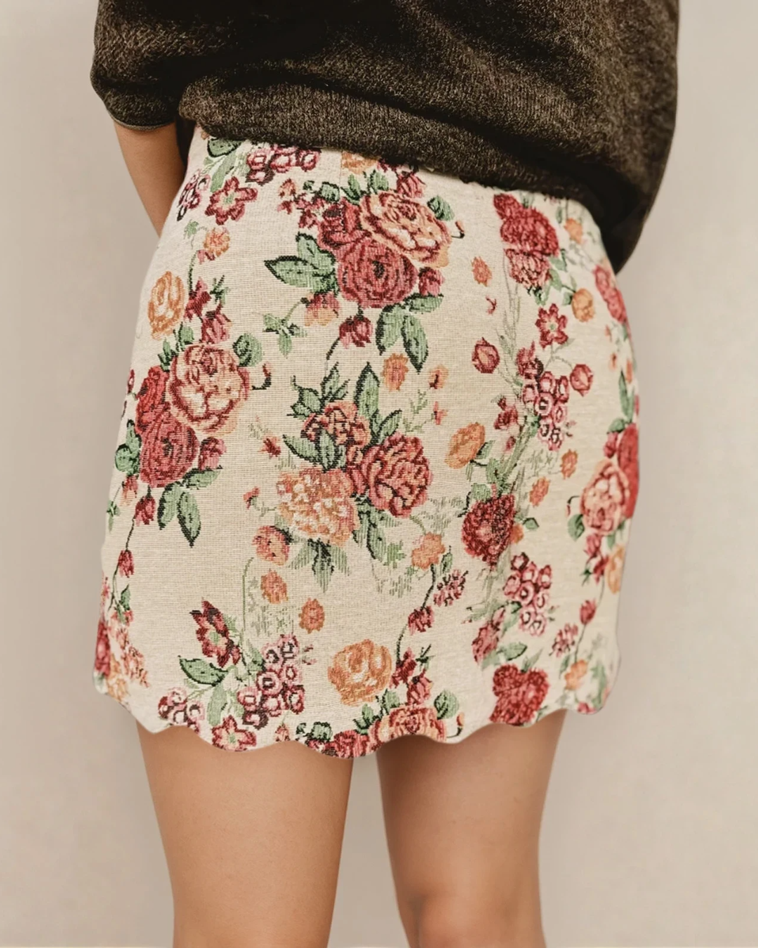 Buttoned Front Floral Scalloped Trim Mini Jacquard Floral Skirt