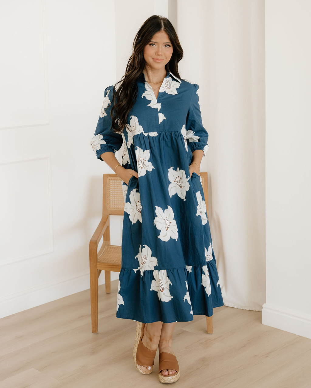 Winslet Floral Shirt Collar V Neck 3/4 Sleeve Shift Midi Dress