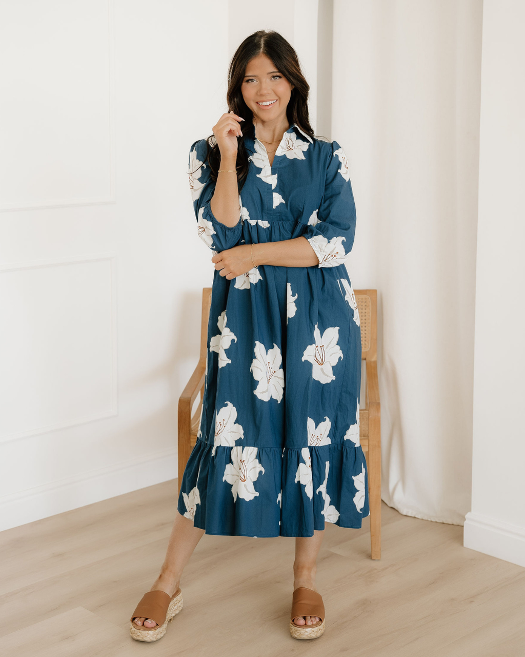 Winslet Floral Shirt Collar V Neck 3/4 Sleeve Shift Midi Dress