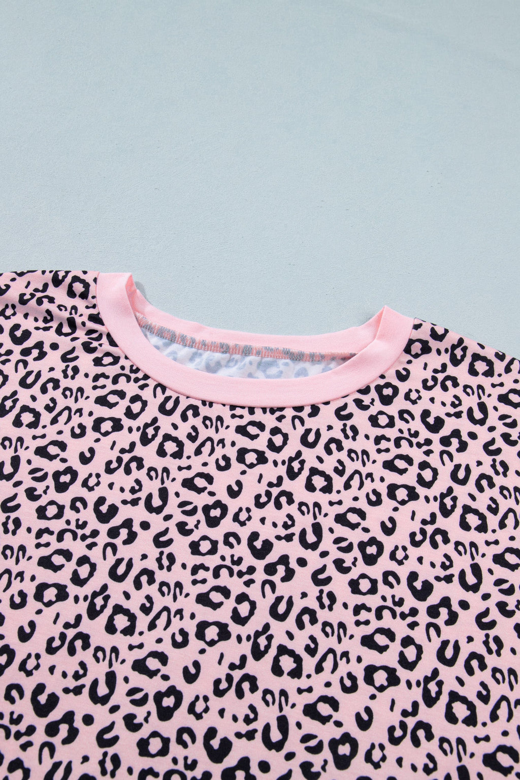 Plus Size Leopard Stripe Contrast Patchwork Tee