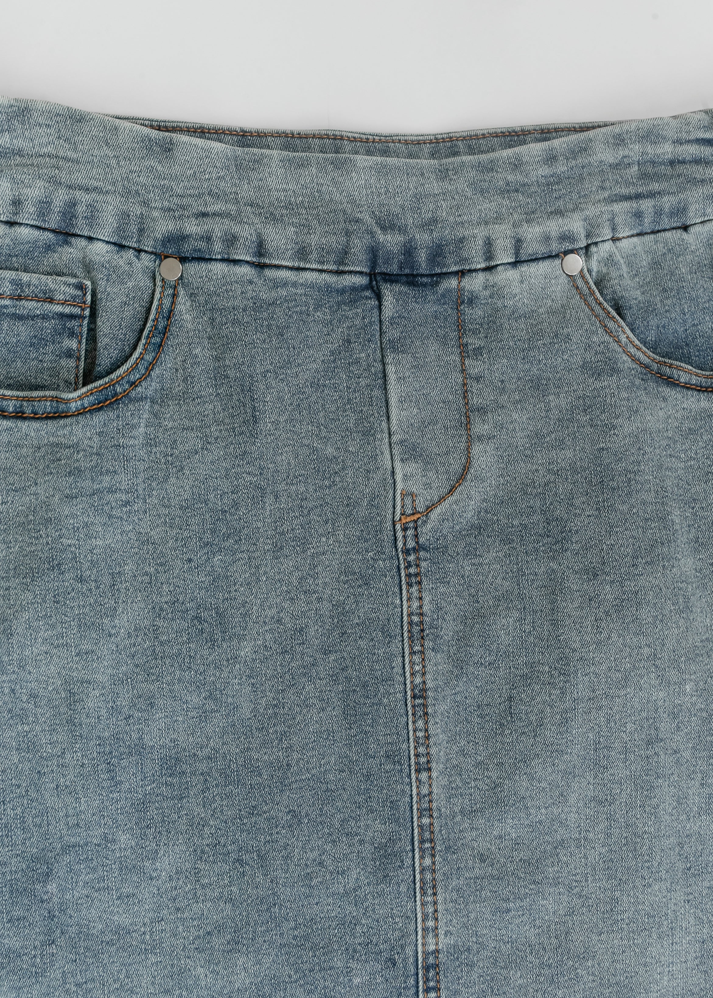 Sandra Classic Wash Midi Denim Skirt